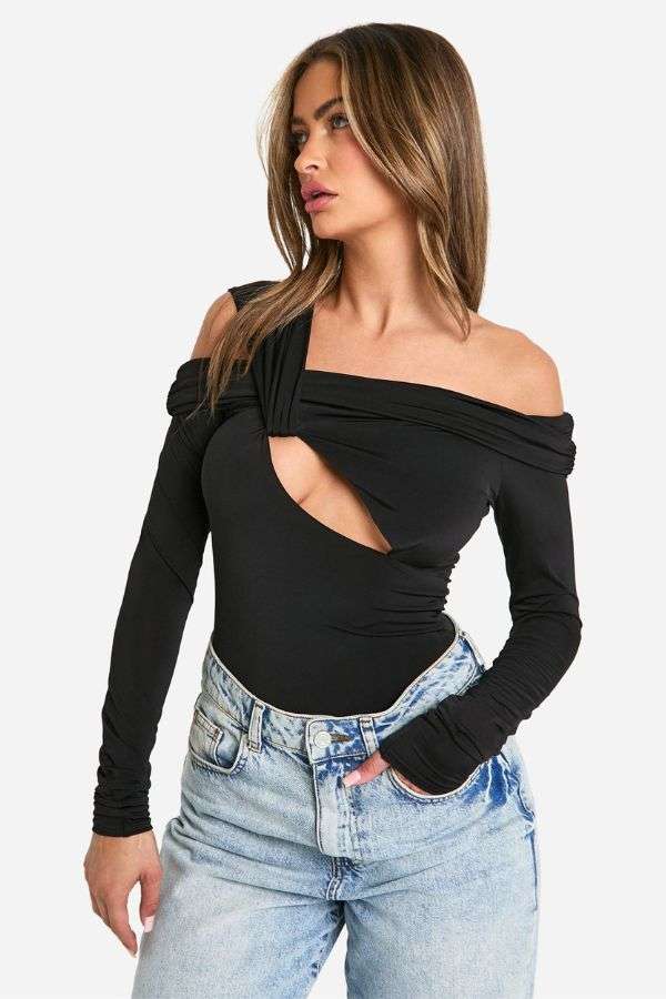 Cold-shoulder Cut-out Detail Top - M, Black image