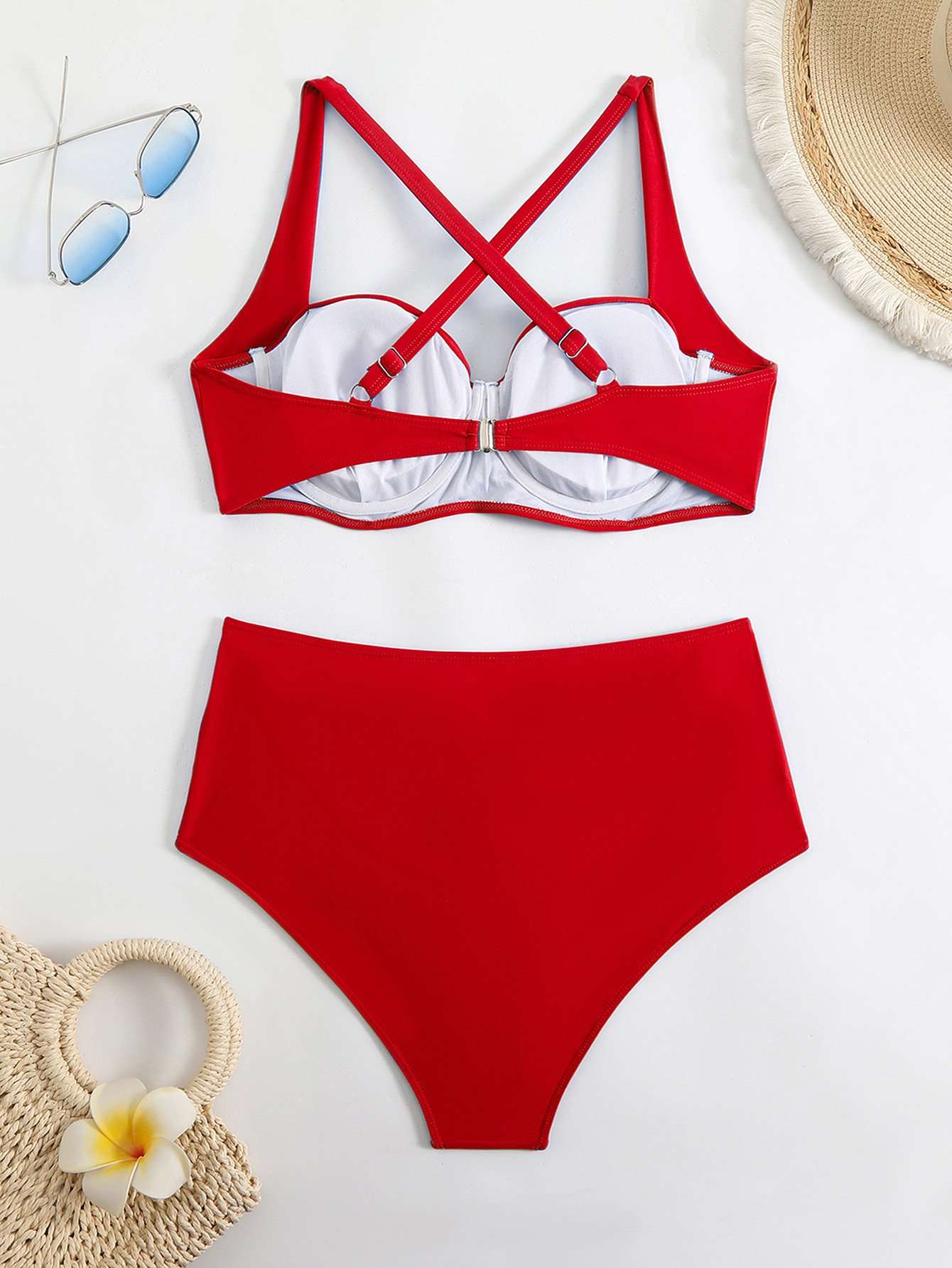 Retro-Chic High-Waisted Bikini image 3