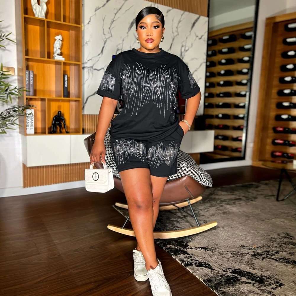 Embellished T-Shirt & Shorts Set - M, Black image