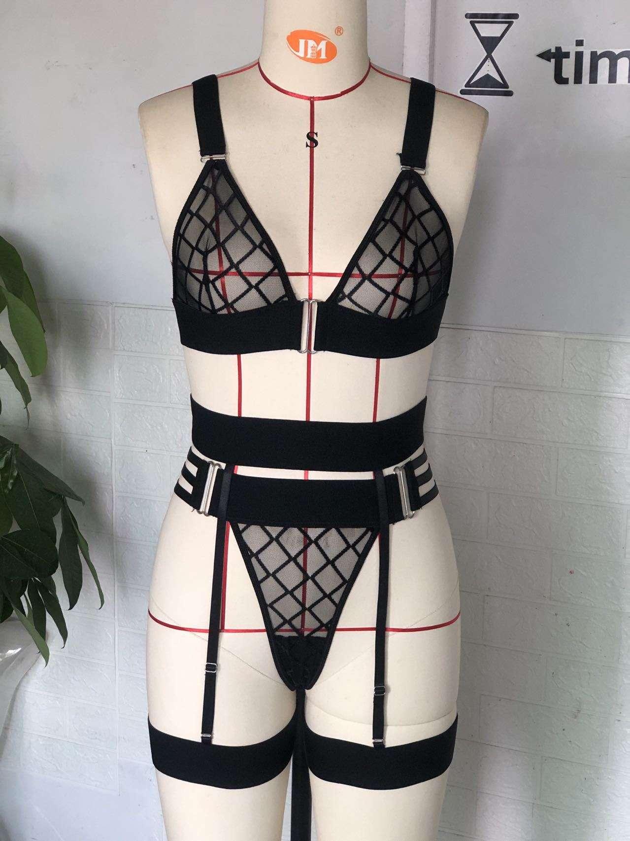 Black Lace Lingerie Set image 4