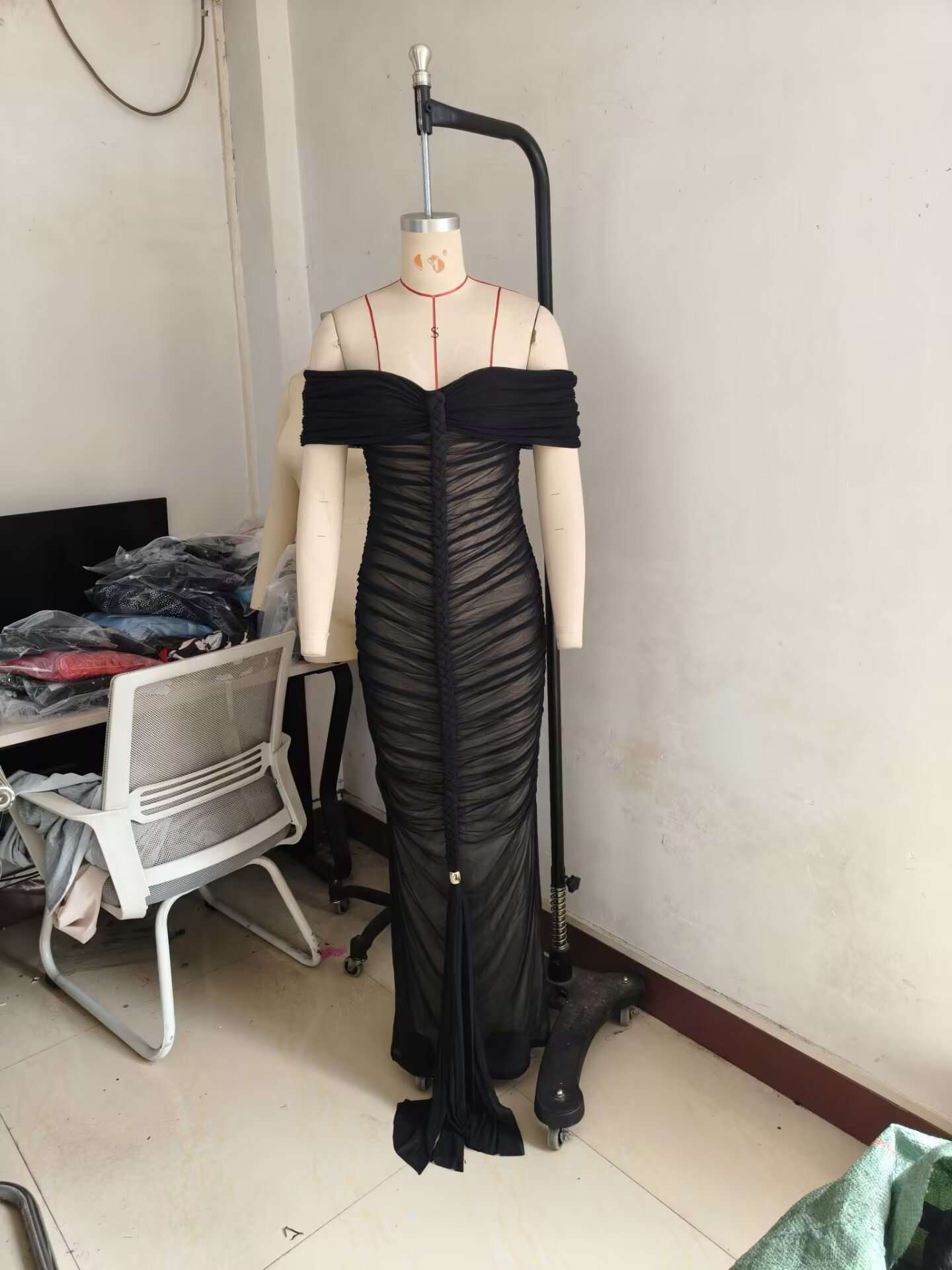 Off-Shoulder Ruched Maxi Dress image 5