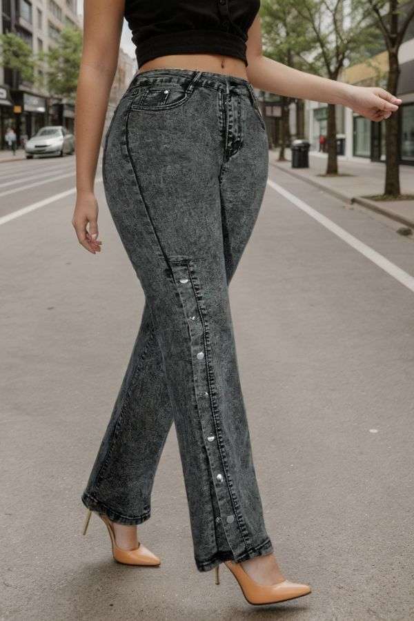 Straight-Leg Jeans with Snap Button Detailing image 0