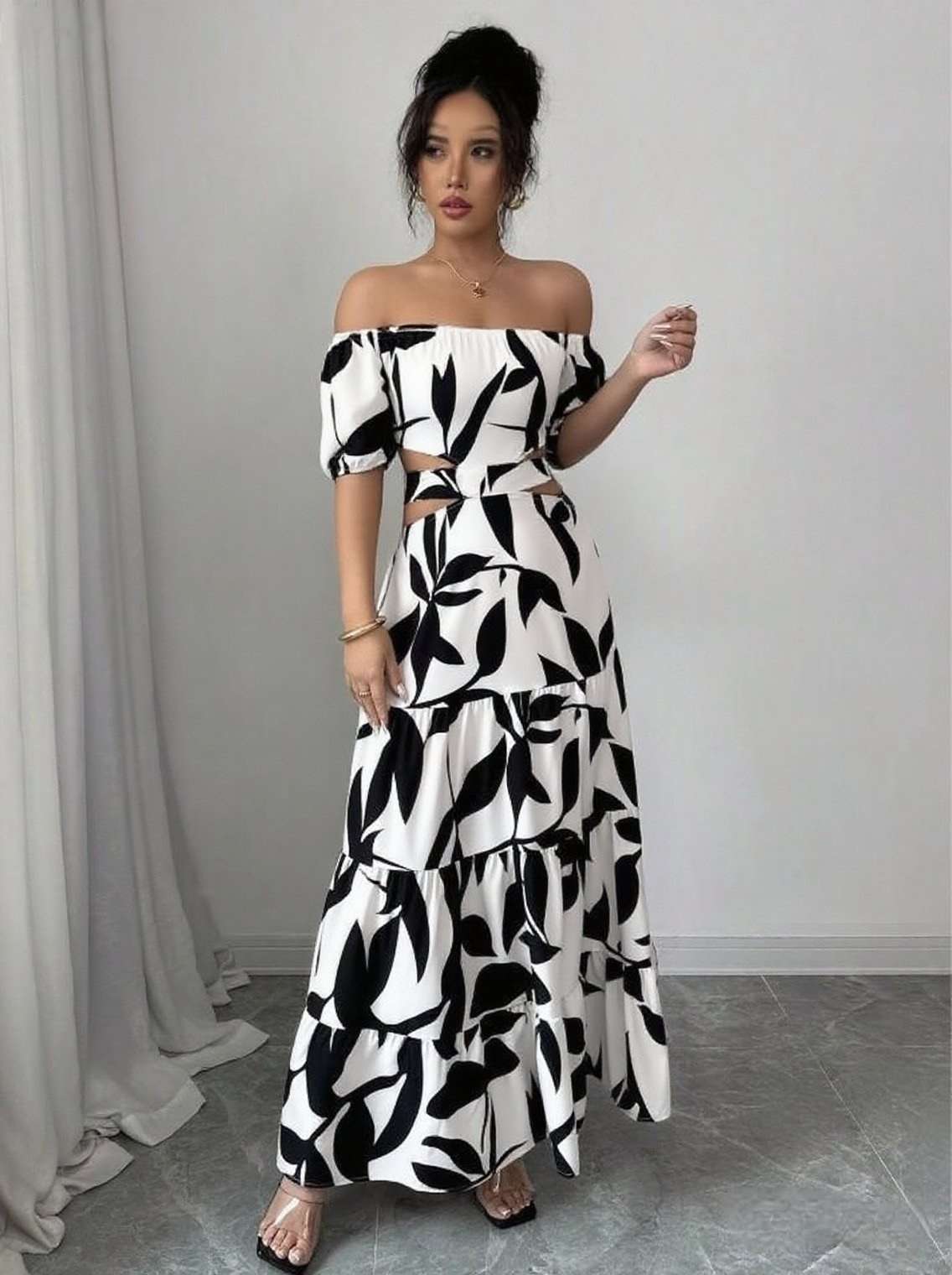 Leaf Print Off-Shoulder Maxi Dress image 2