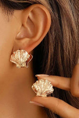 Rose Gold Shell-Shaped Earrings image 0