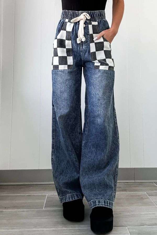 High-Waisted Wide-Leg Jeans with Checkerboard Pocket Detail image 0