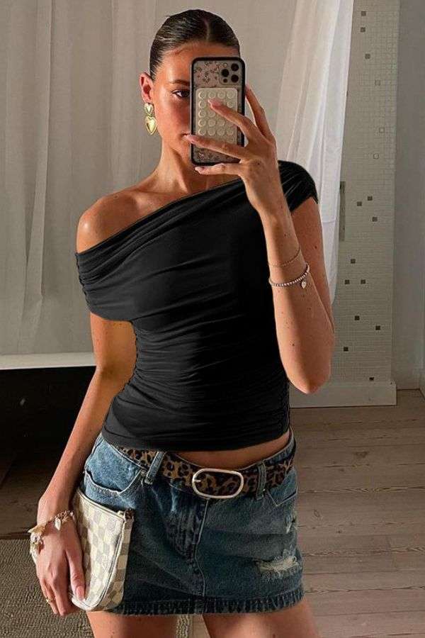 Solid Off Shoulder Top - S, Black image