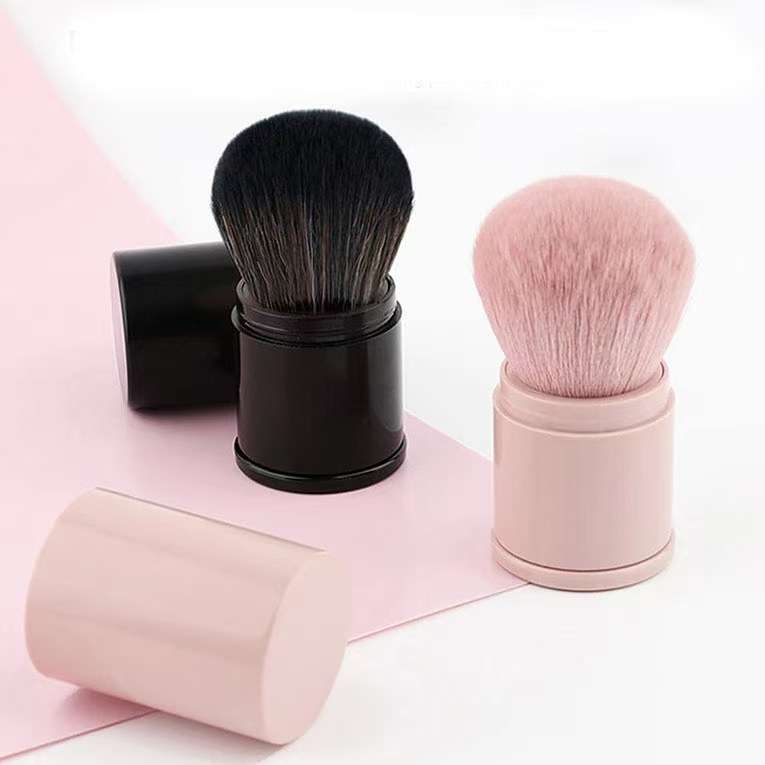 Dual-Color Makeup Brush Set image 5