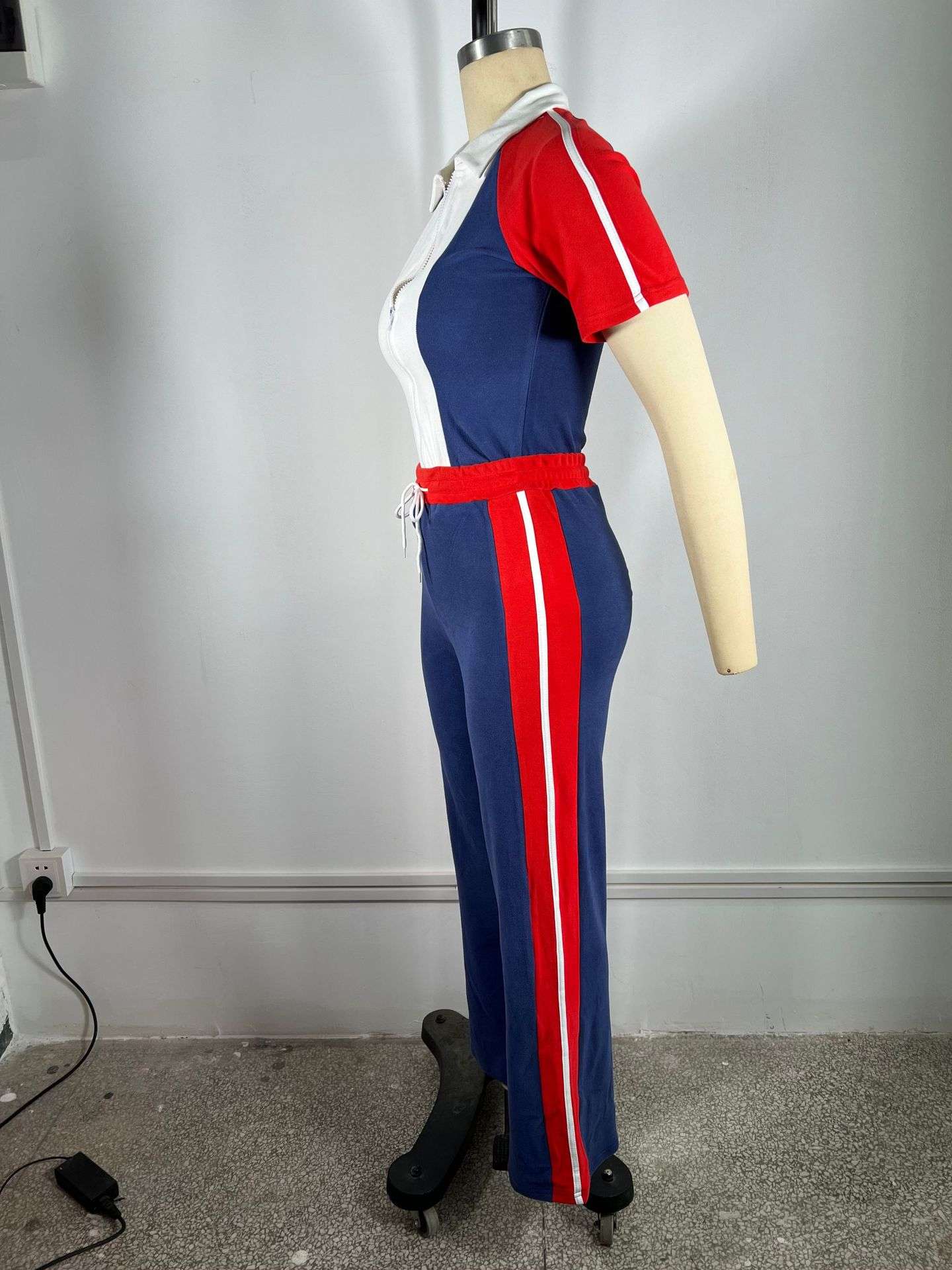 Colorblock Tracksuit Set image 4