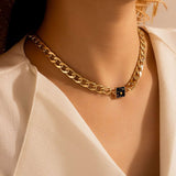 Chunky Chain Necklace with Pendant - Free Size, Gold image