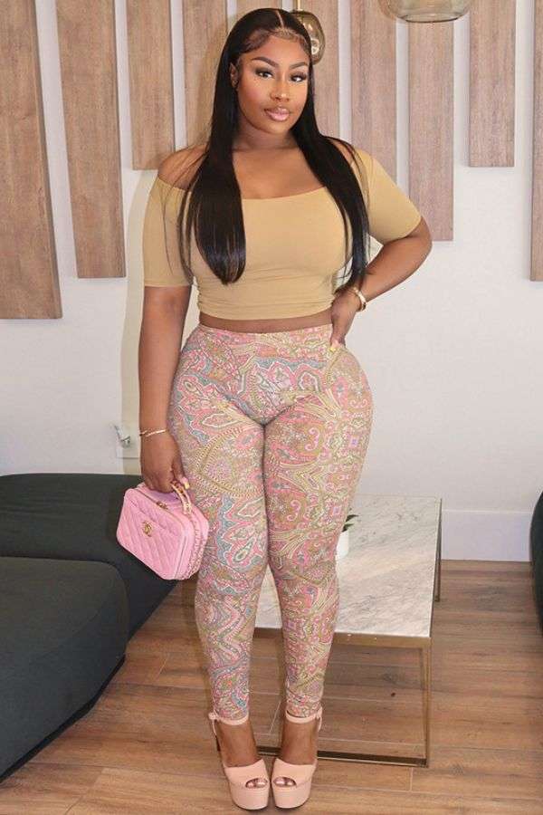 Cold Shoulder Crop Top & Skinny Pants Set - S, Beige image