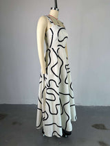 Monochrome Midi Dress with Square Neckline image 3