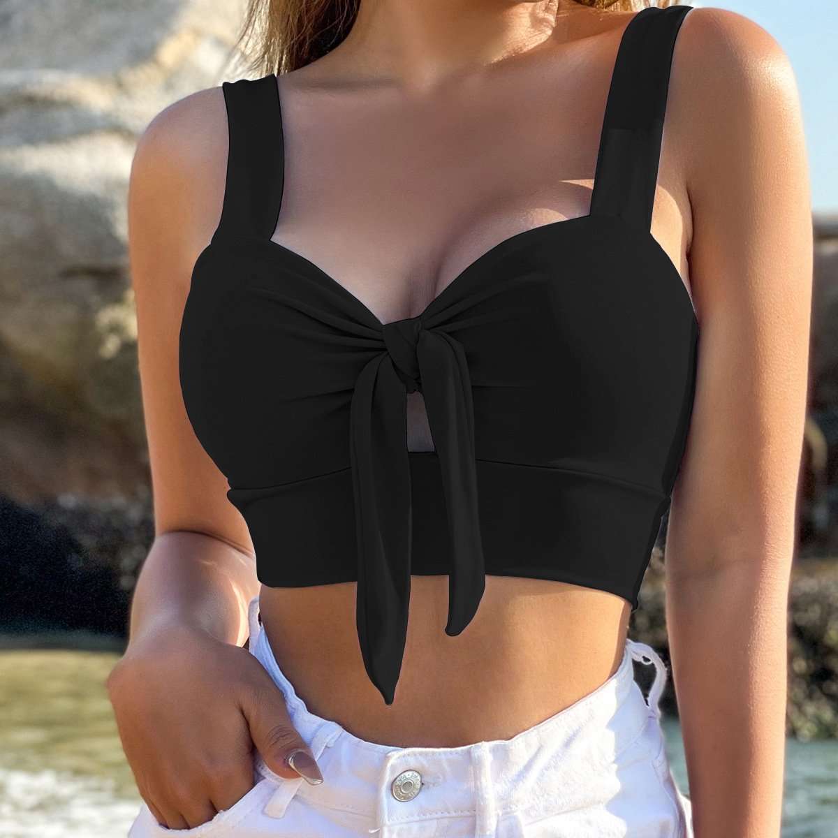 Chic Tie-Front Crop Top - M, Black image