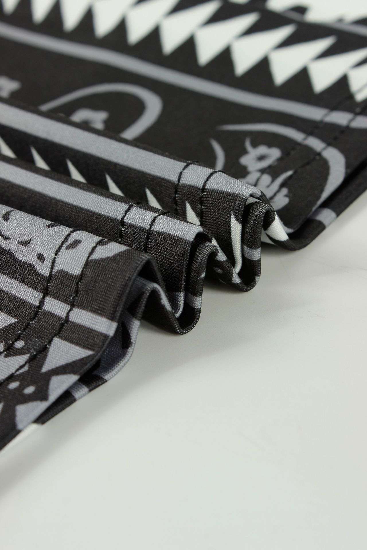 Patterned Wide-Leg Pants image 6