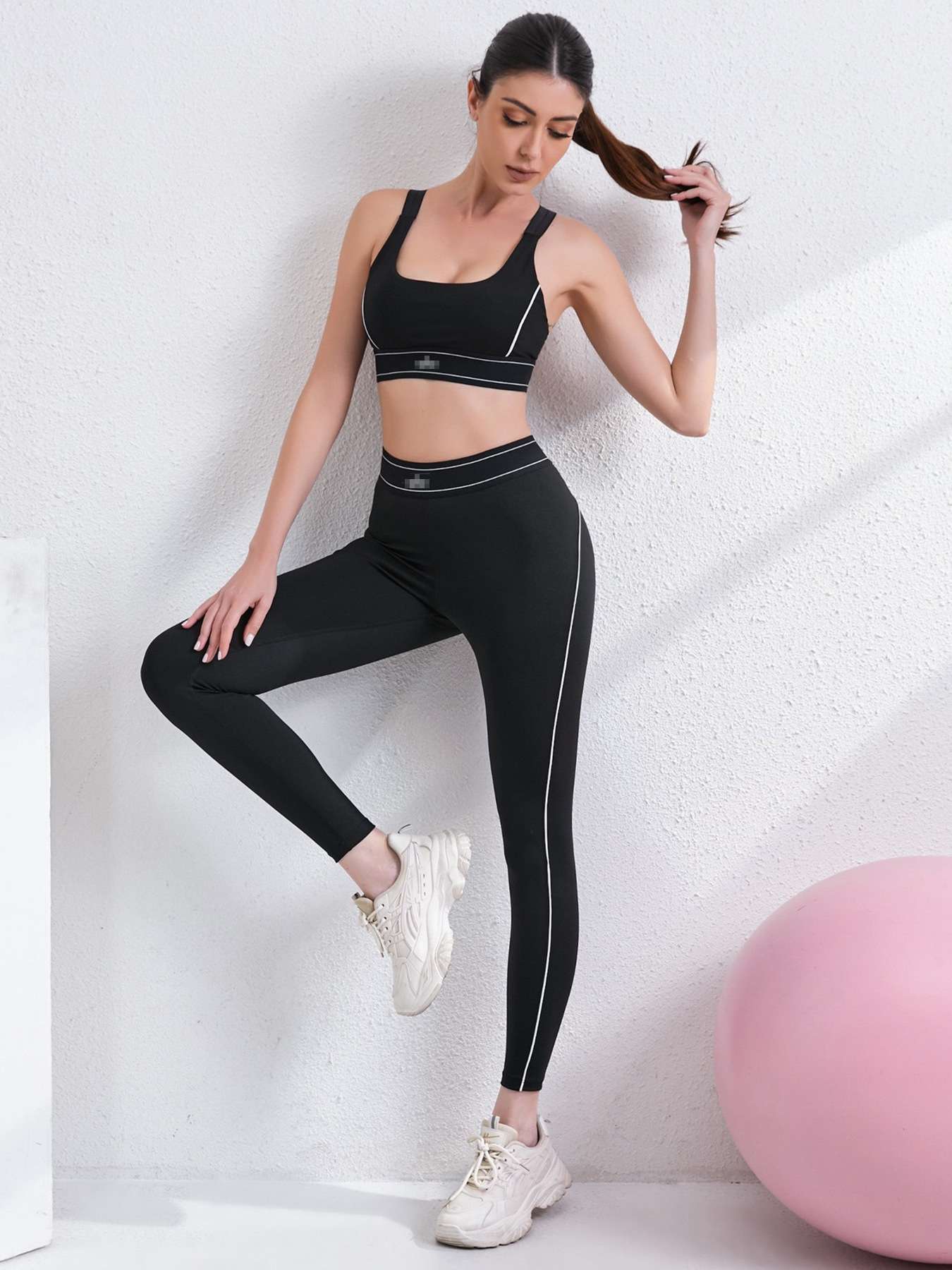 Athletic Two-Piece Set - L, Black image