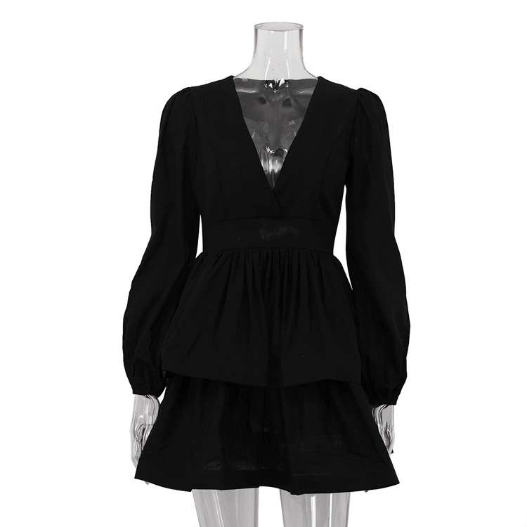 Peplum Dress with Long Sleeves and Mini Skirt image 3