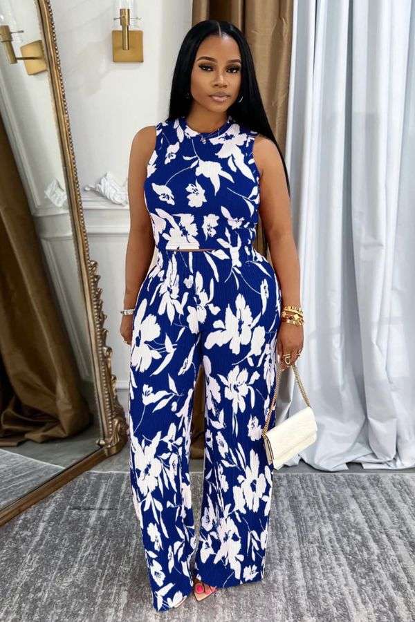 Island Bloom Sleeveless Set image 0