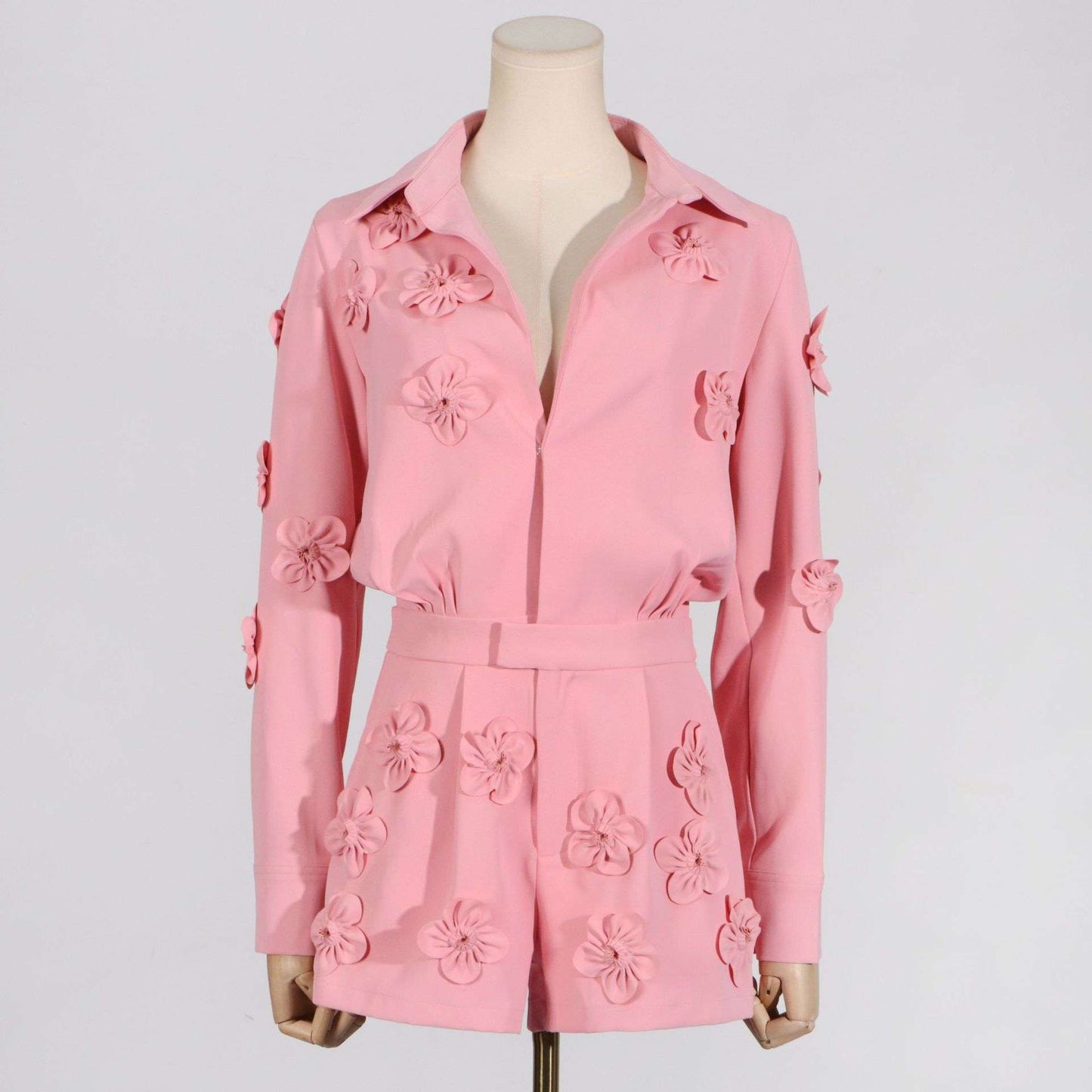 3D Floral Design Collared Romper - L, Pink image