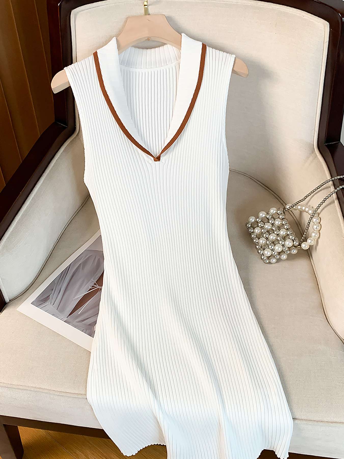Sleeveless Ribbed Knit Mini Dress with Contrast Trim image 5