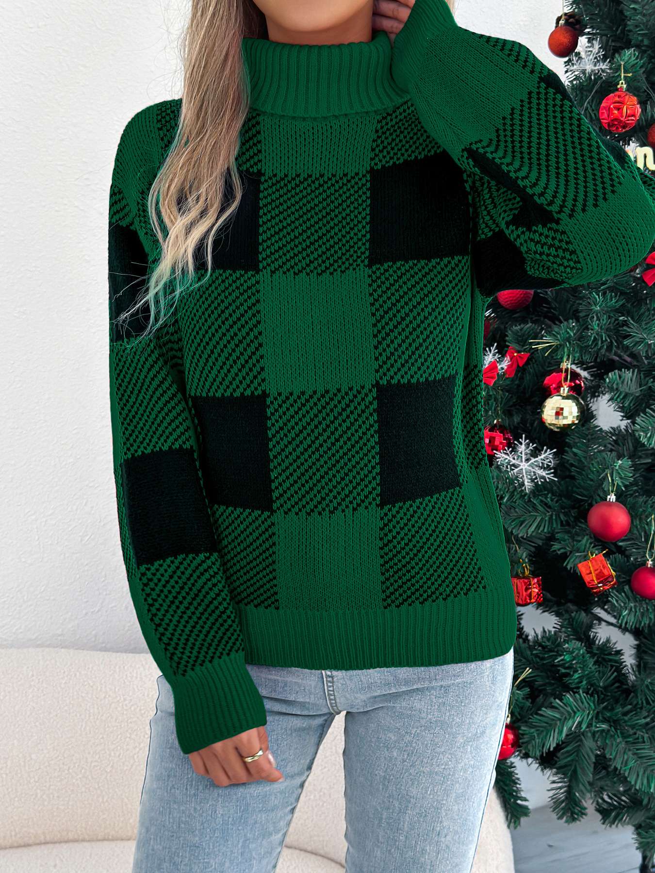 Festive Plaid Knit Sweater - L, Green image