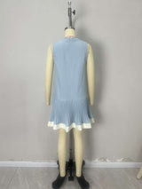 Sleeveless Pleated Dress with Contrasting Hem image 5