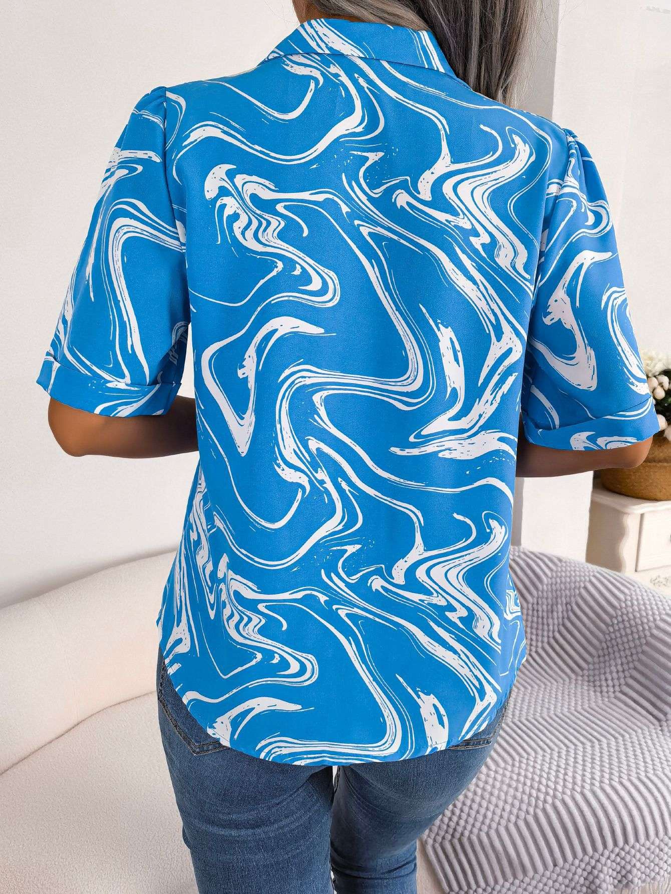 Swirl Print Button-Up Short Sleeve Shirt image 4