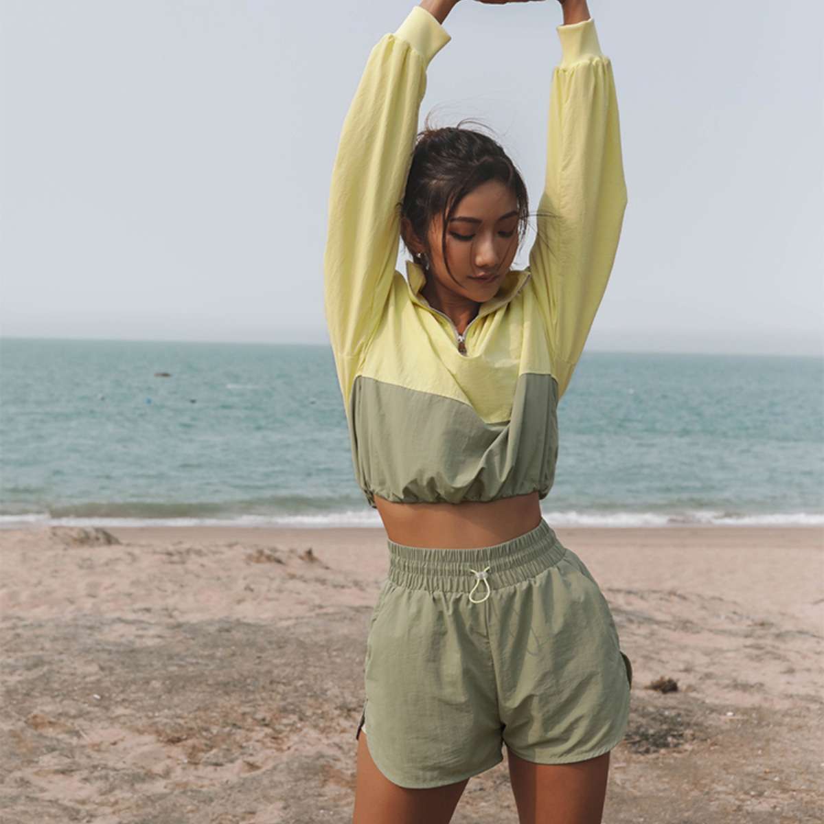 Coastal Breeze Active Set image 2