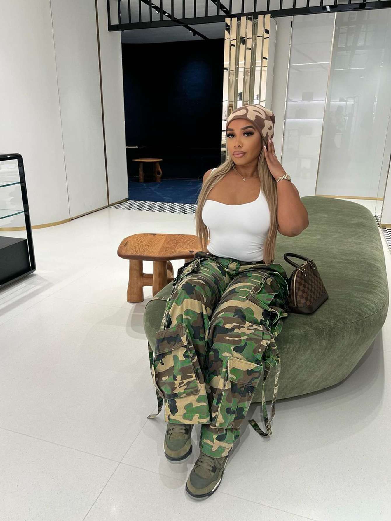 Classic Camouflage Cargo Pants image 5