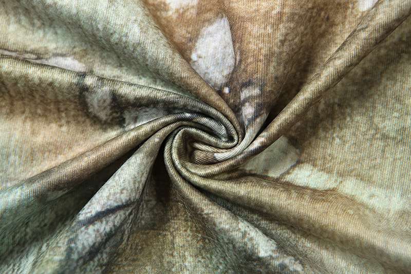 Tie-Dye Cropped Top & Ruffled Mini Skirt image 9