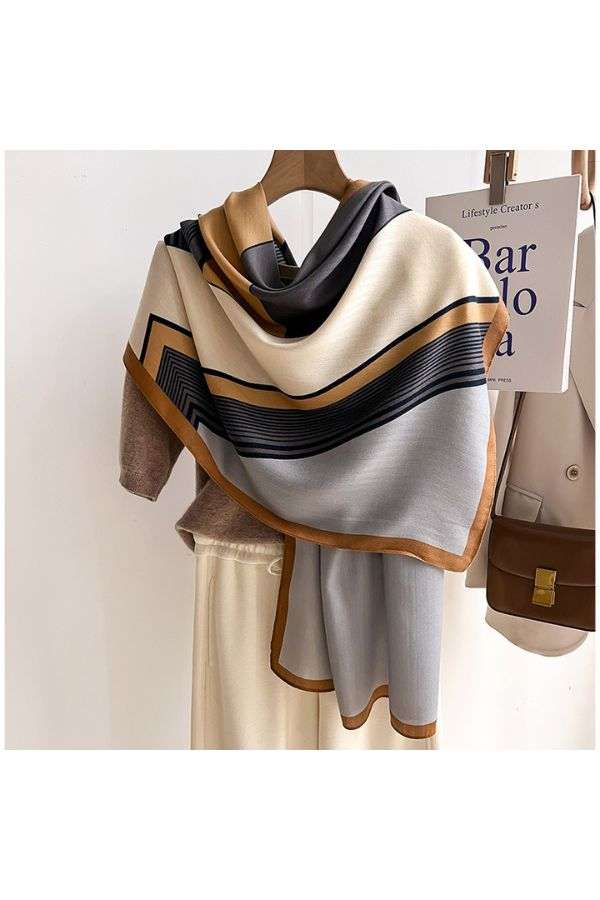 Color-Block Comfortable Luxury Scarf image 3