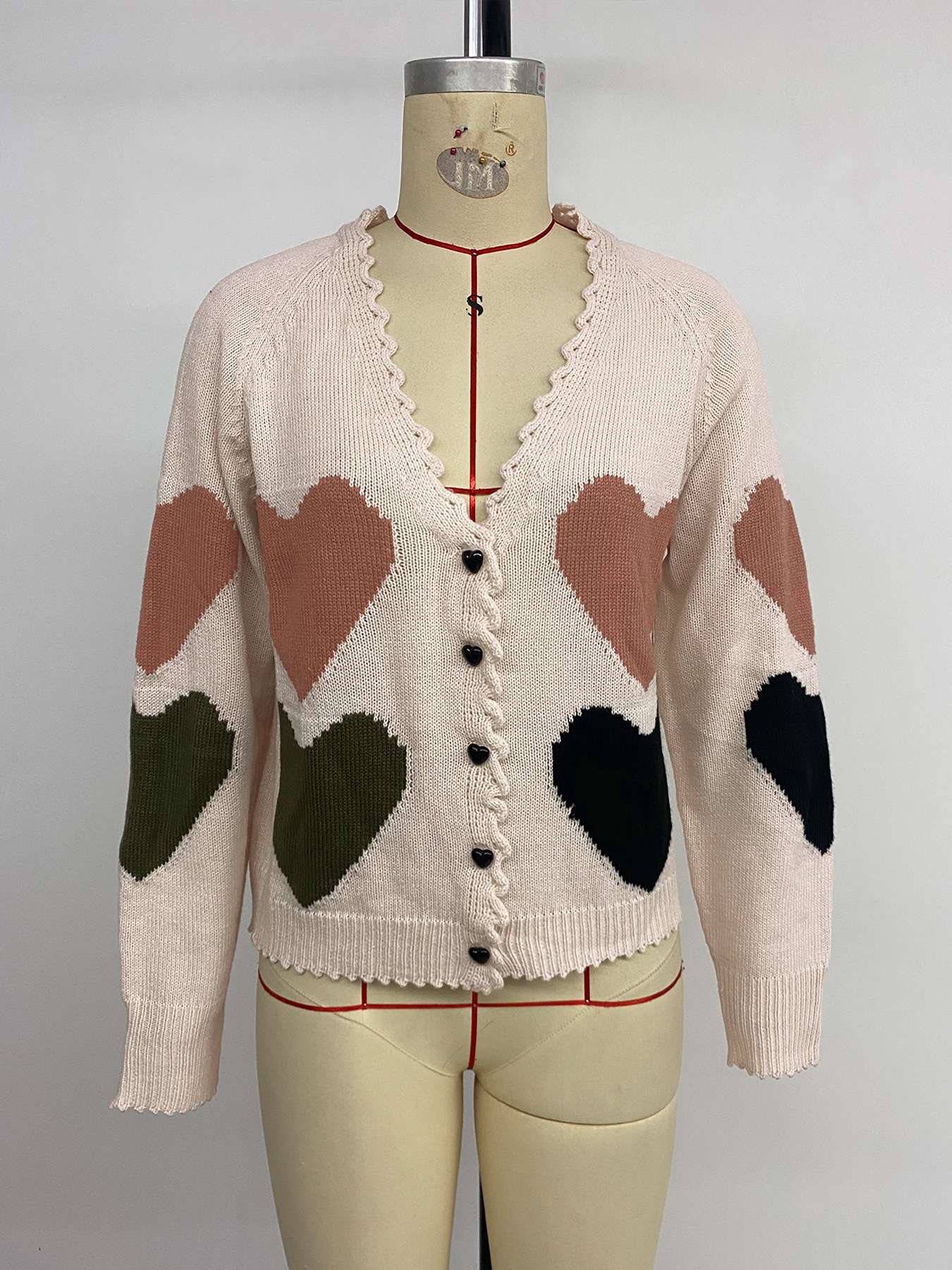 Heart-Pattern Buttoned Cardigan image 6