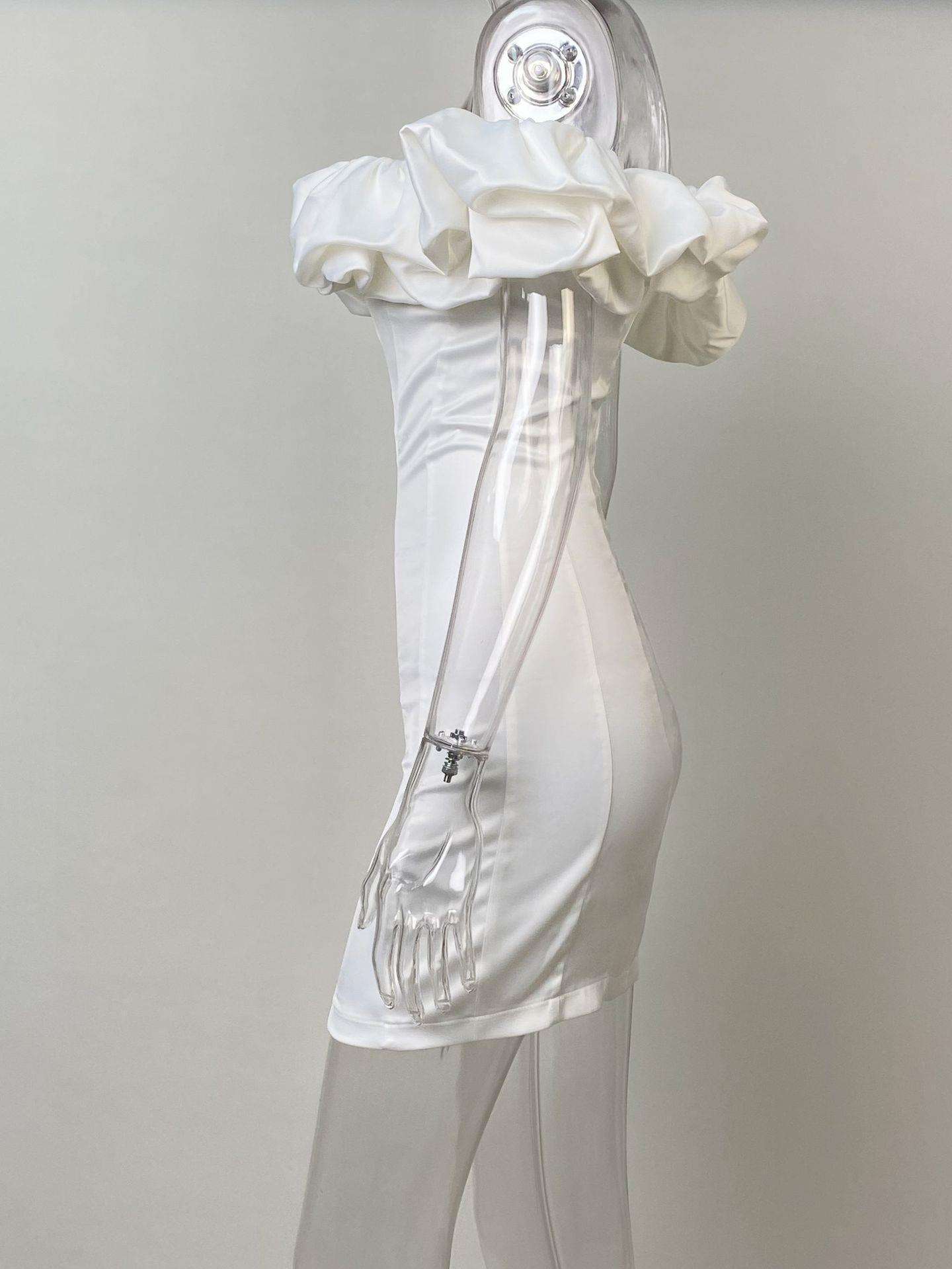 Off-Shoulder Ruffled Sleeve Bodycon Dress image 4