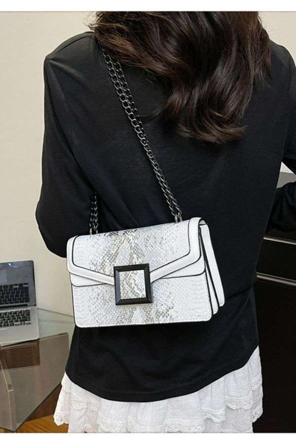 Snake-Print Chain Shoulder Bag image 0