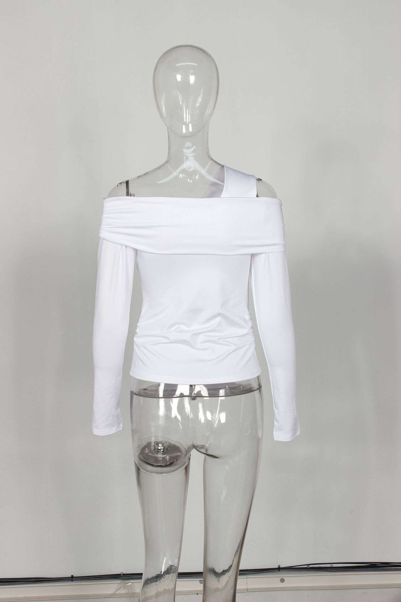 Cold-shoulder Cut-out Detail Top image 6