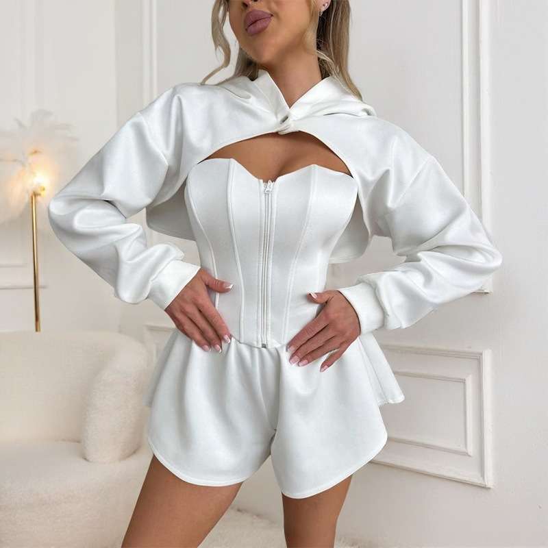 Elegant Couture Set with Corset Detailing - M, White image