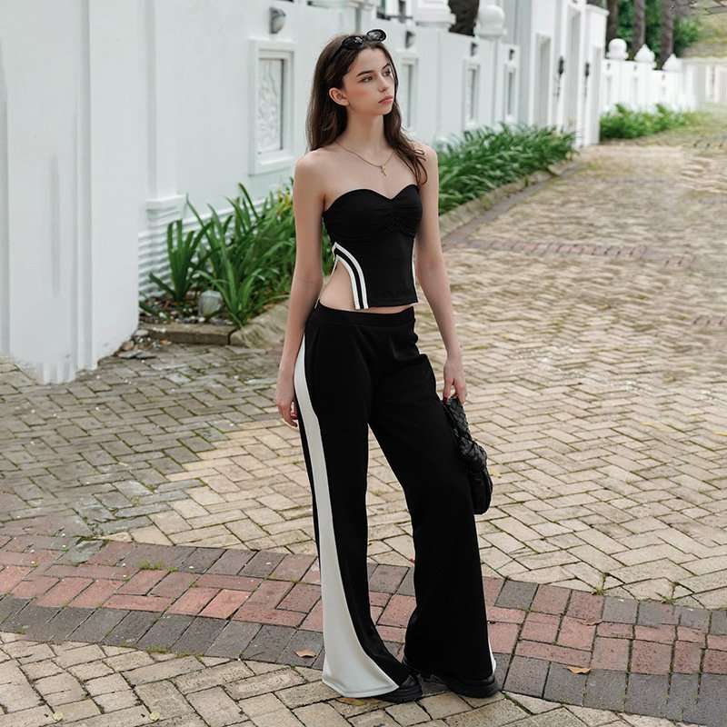 Low-Rise Flare Pants image 1