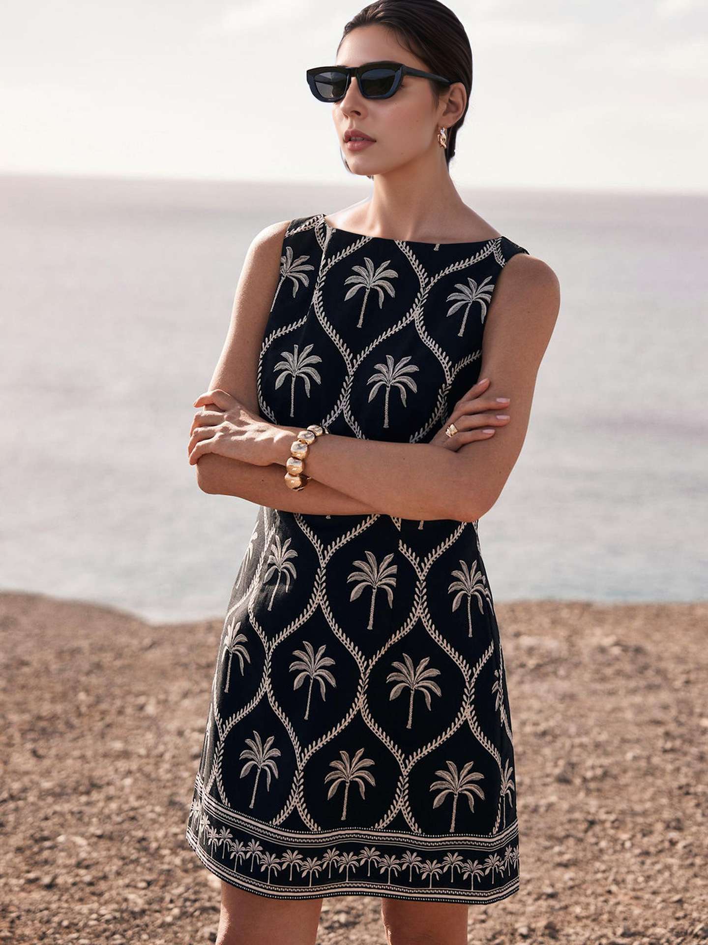 Palm Tree Embroidered Dress image 4