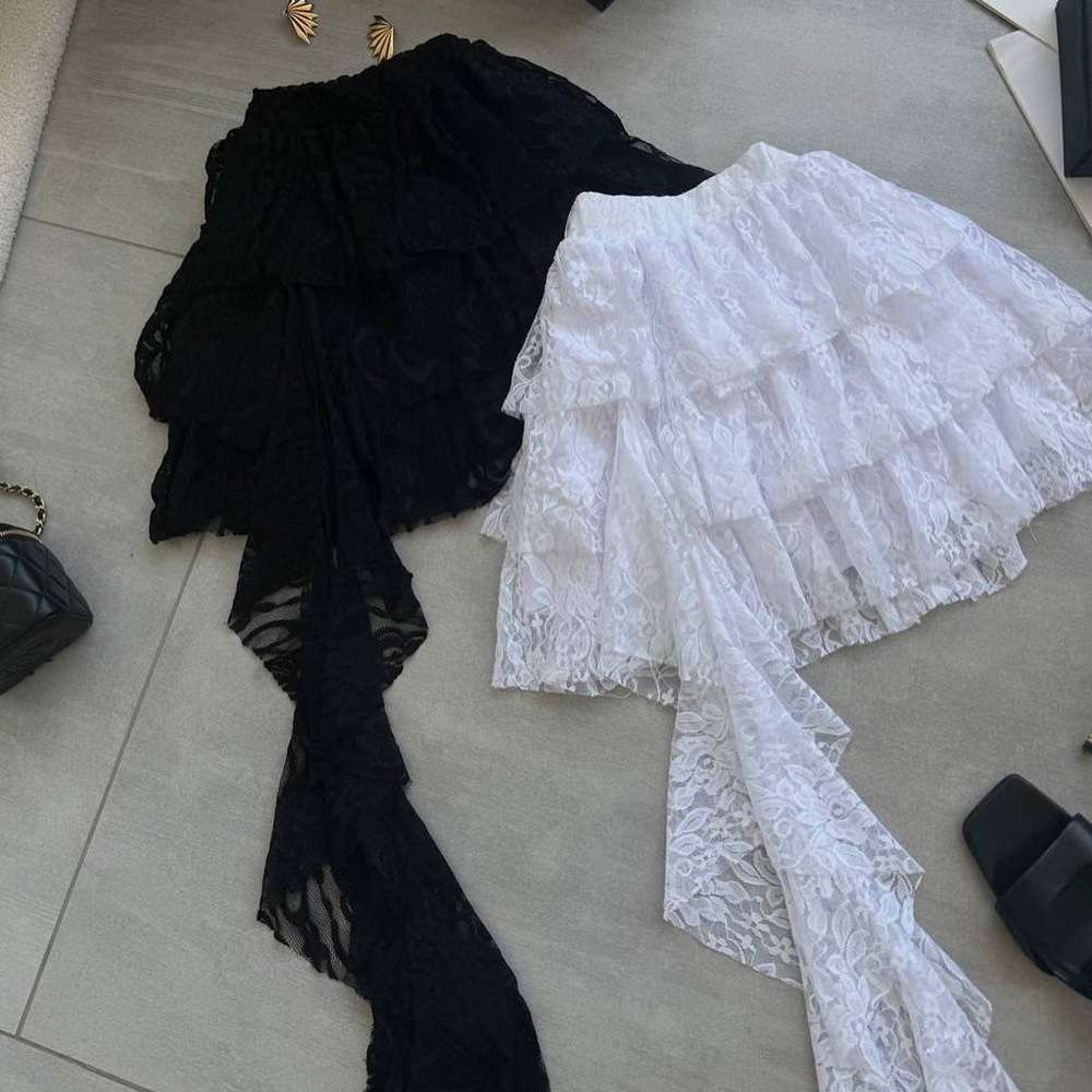 Tiered Lace Mini Skirt image 3