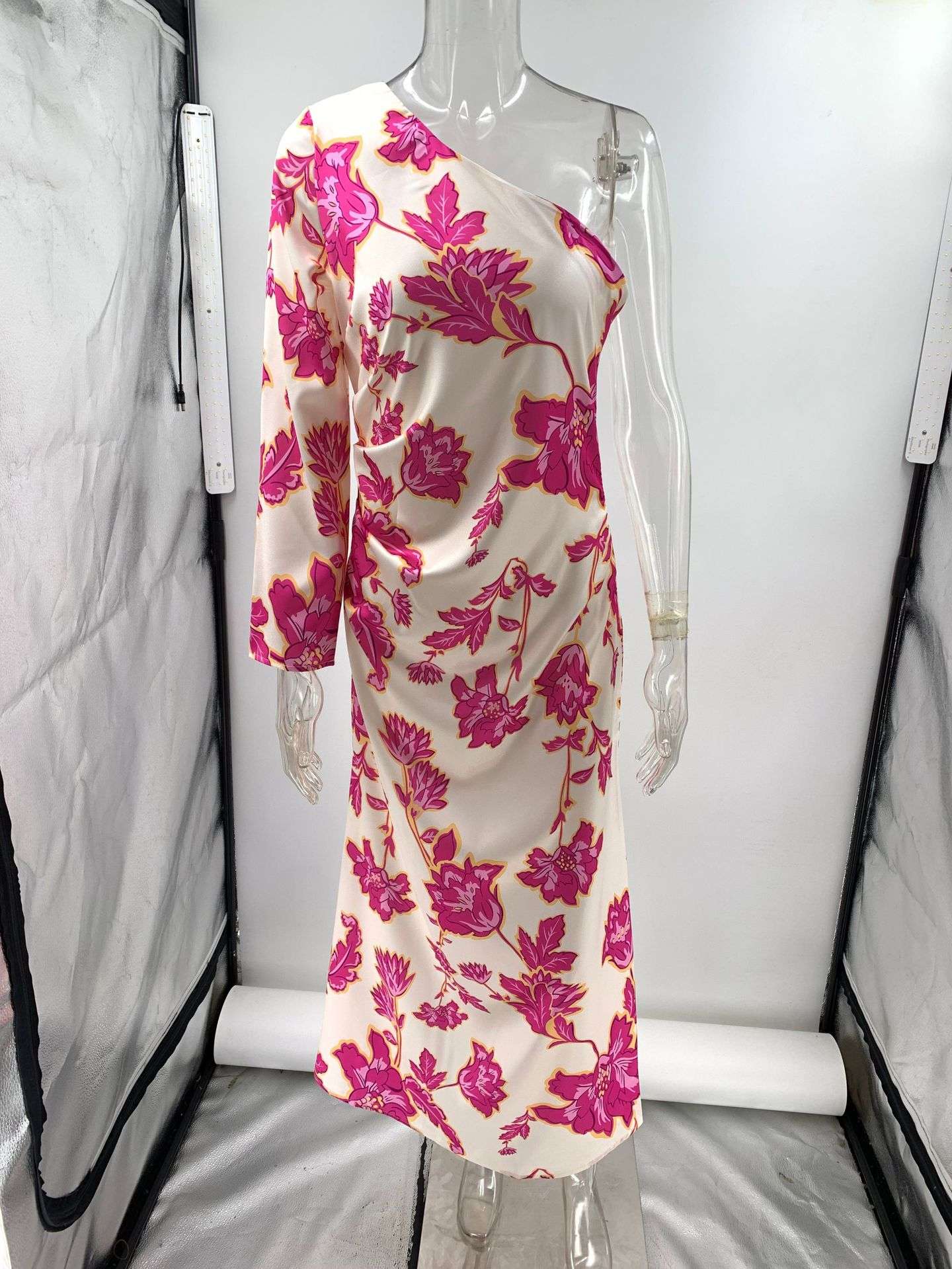 One-Shoulder Floral Maxi Dress image 1