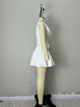 Elegant Dress with Floral Detailing image 3