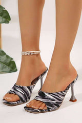 Print Heeled Mules with Pearl Anklet image 0