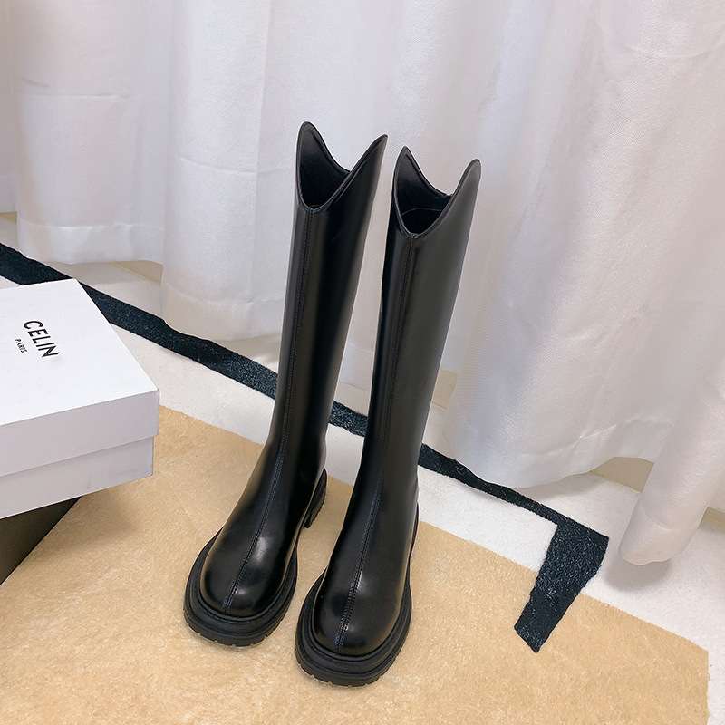 Round Toe nee High Boots