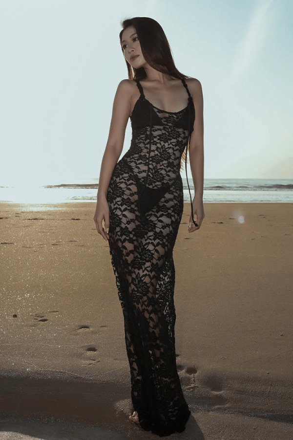 One-line Collar See-through Lace Slim Suspender Dress image 0