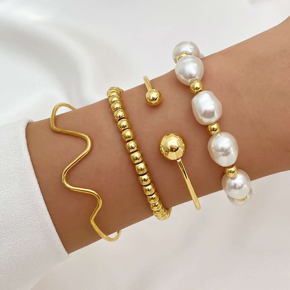 Elegant Mixed Bead & Bar Bracelets Set - Free Size, Gold image