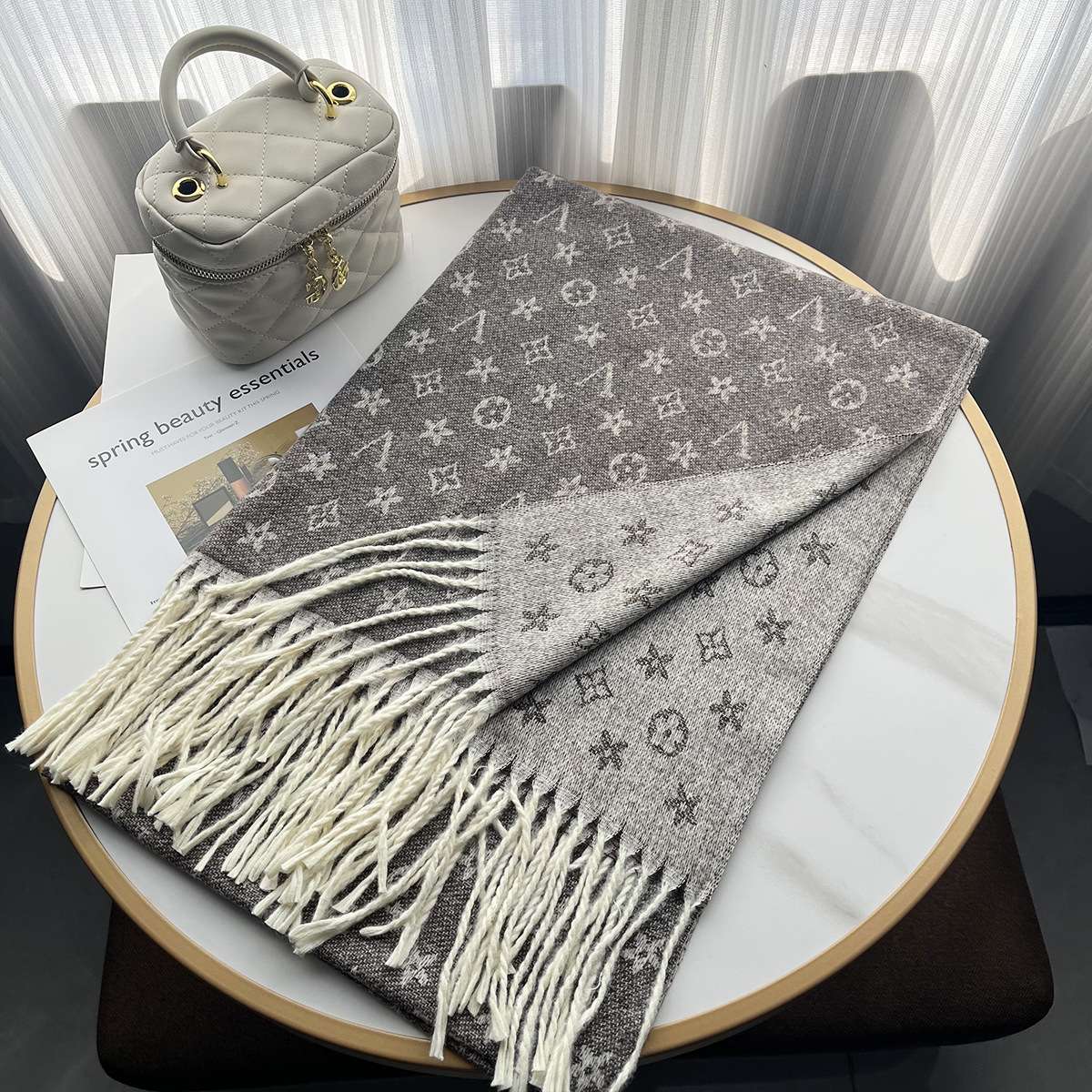 Contrast Monogram print Stole image 2