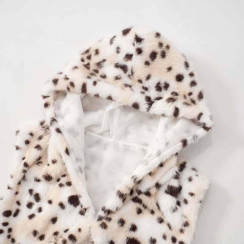 Faux Fur Sleeveless Jacket image 6