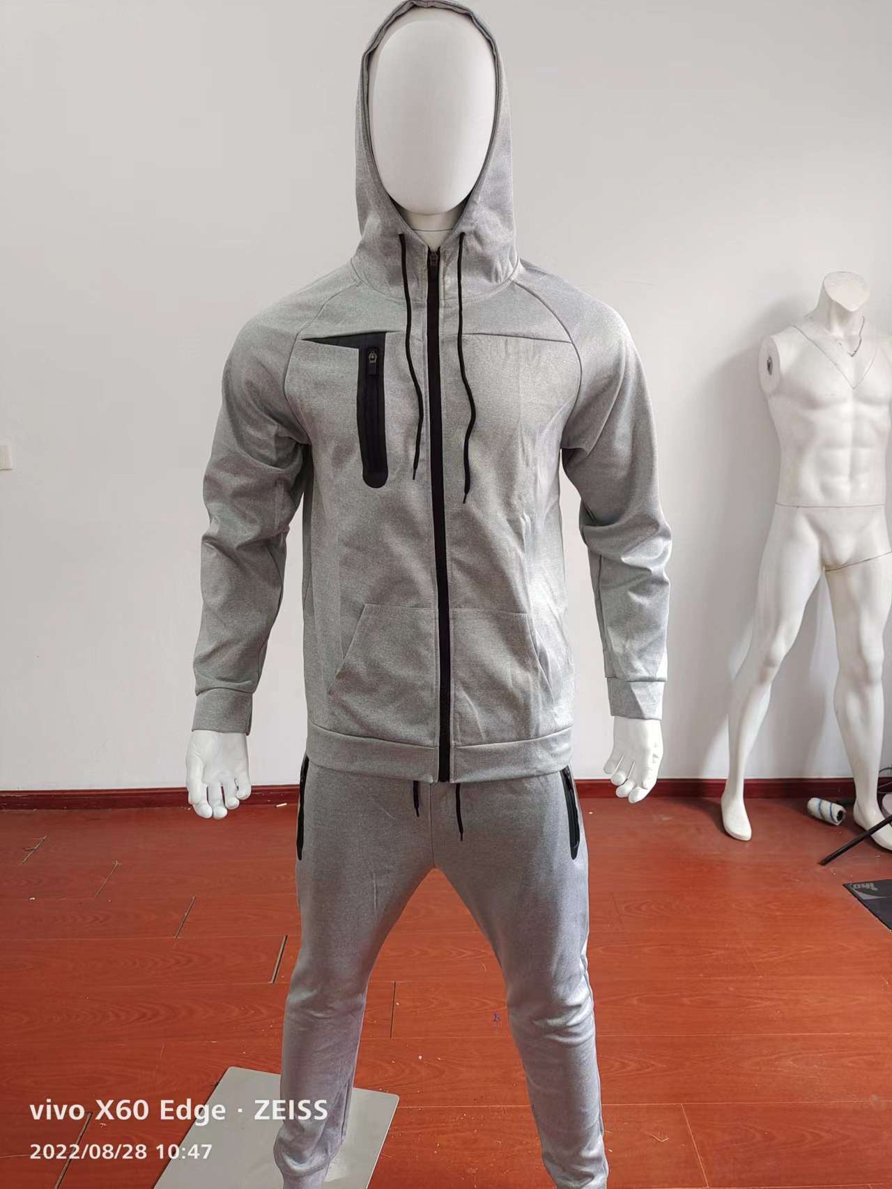 Mens Sports Set Gym Wear image 1