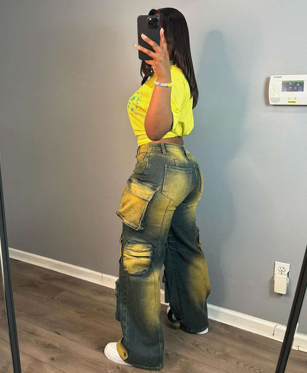 Cargo Jeans with Gradient Design image 3