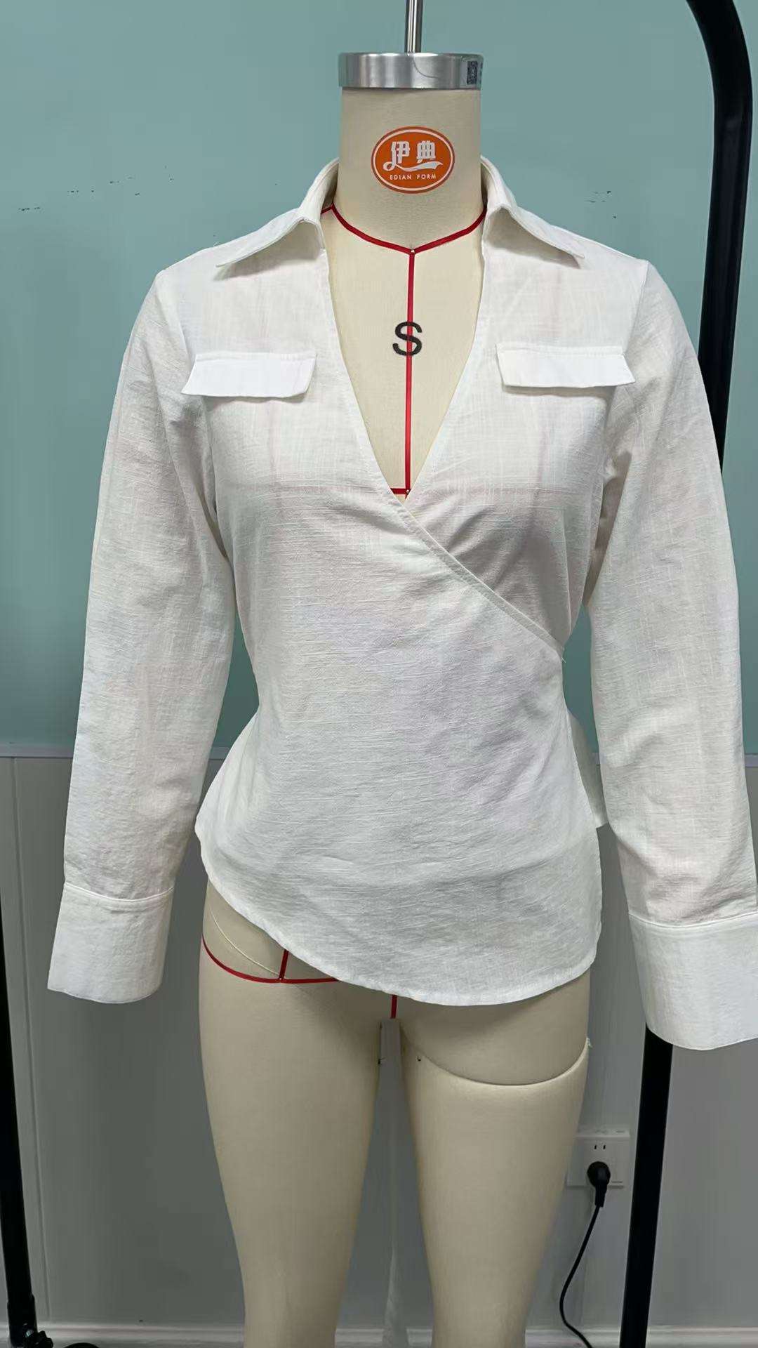 Wrap-Style Top with Tie Waist image 3