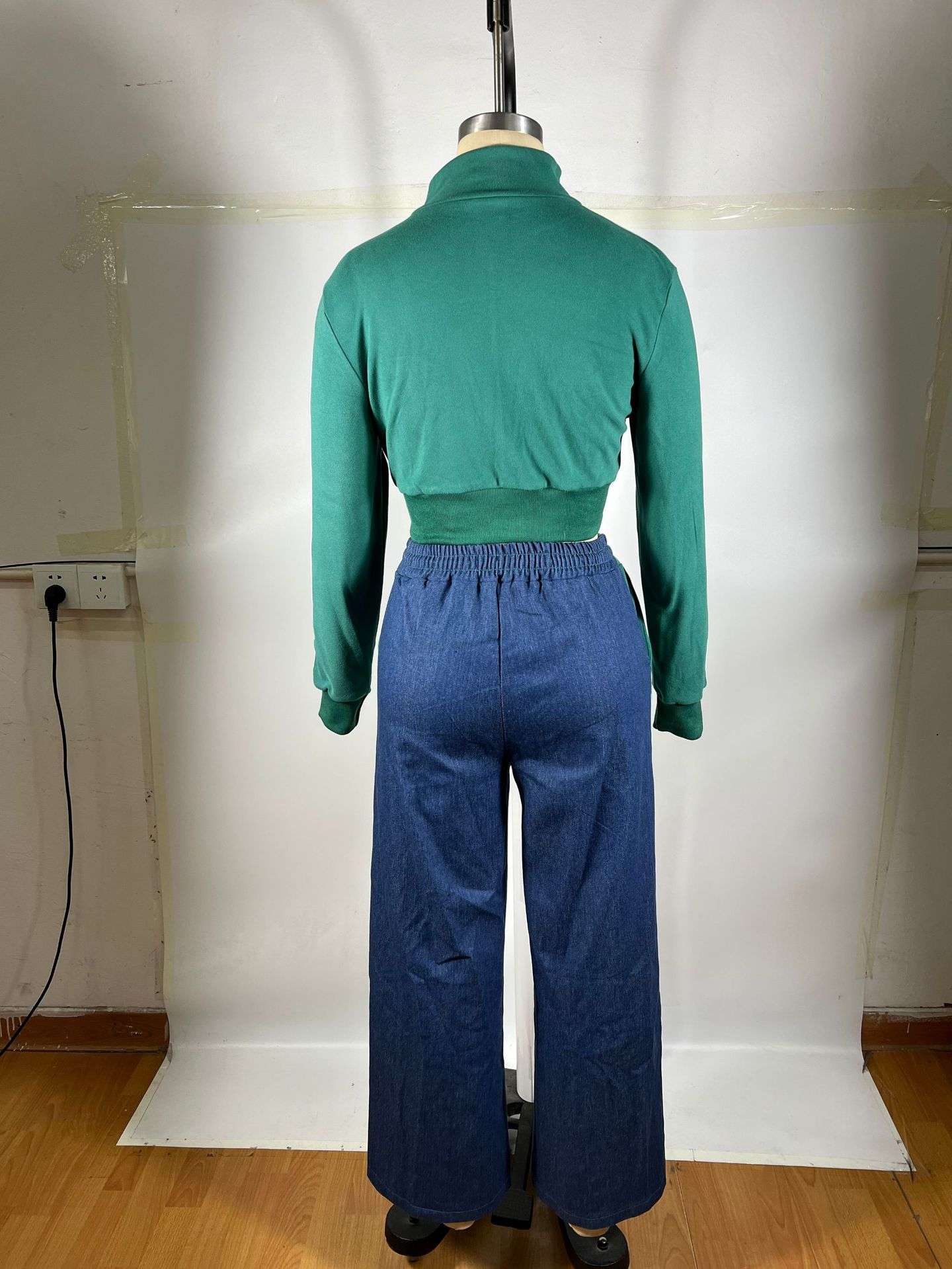 Sporty Tracksuit Set image 5