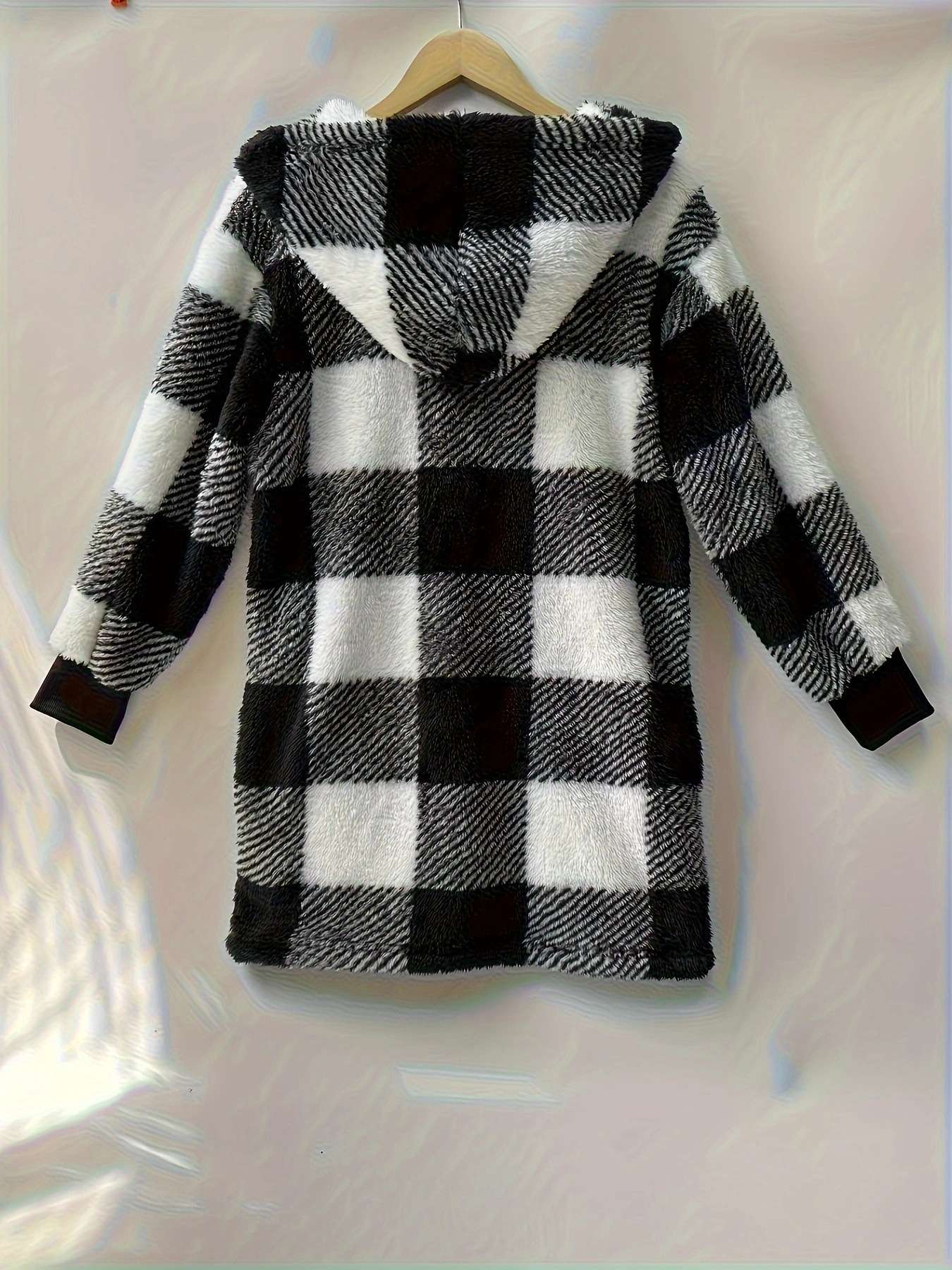 Oversized Checkered Fleece Jacket image 5